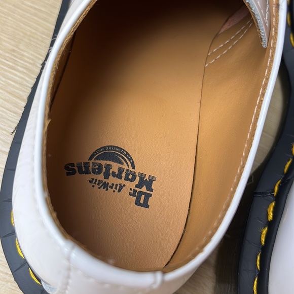 Dr Martens White Patent Leather Oxfords WOMENS SIZE 7 - Picture 8 of 10